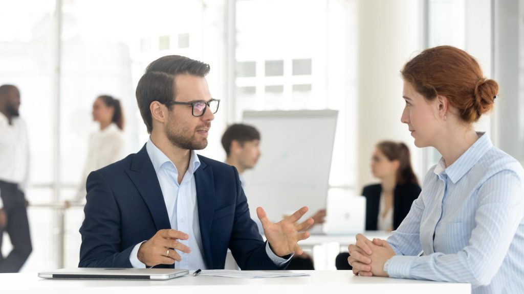 Business meeting zwischen zwei Personen