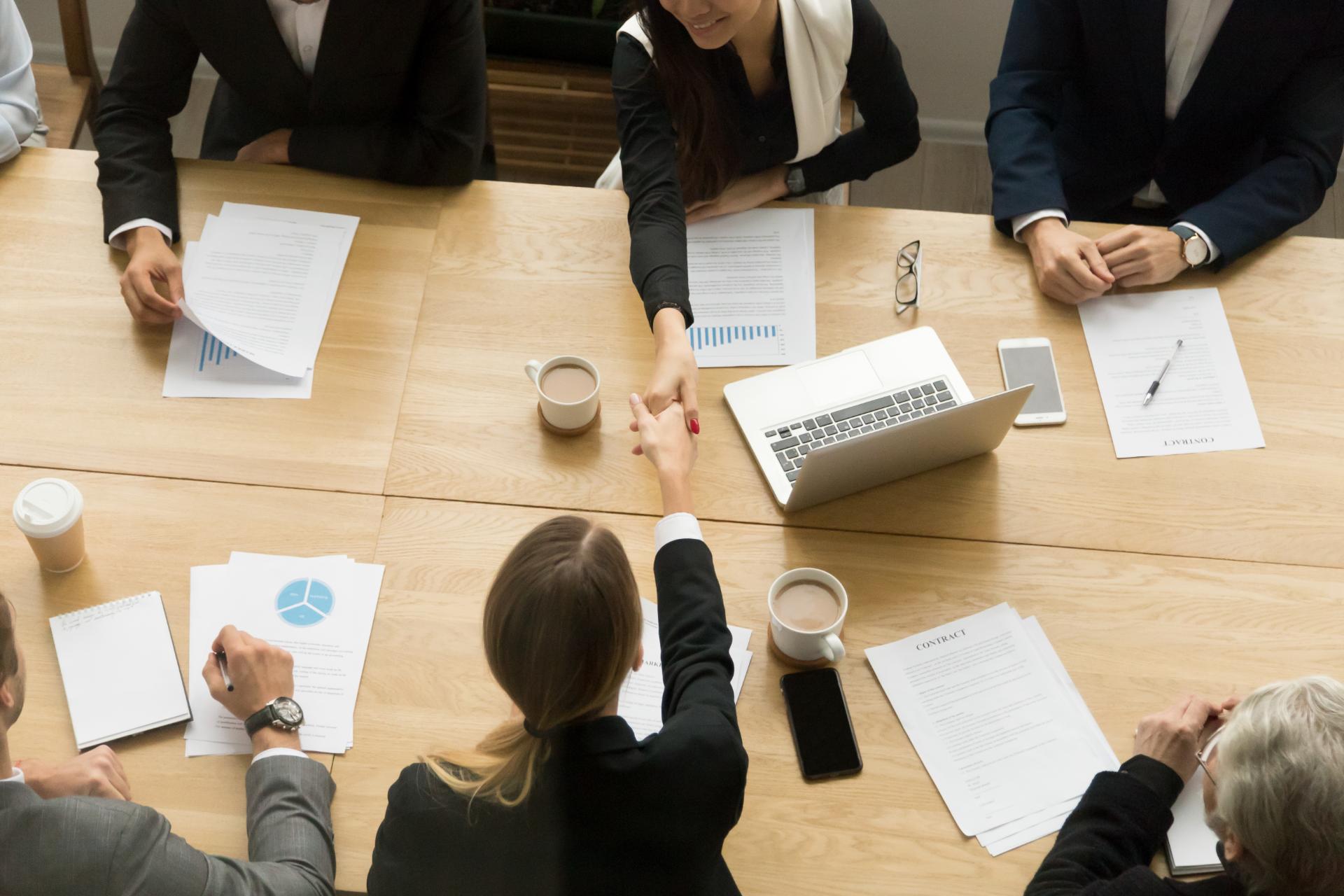 Business meeting zwischen zwei Personen